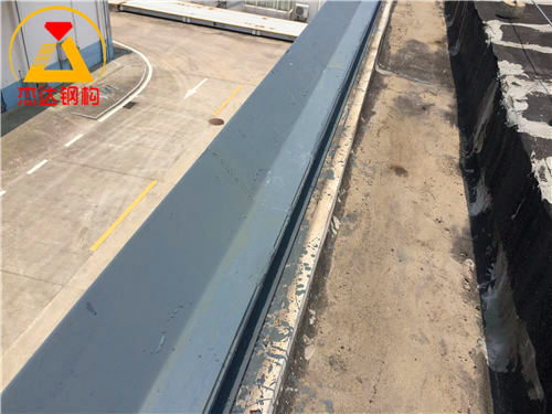 拱形屋頂下部H鋼焊接節(jié)點(diǎn)